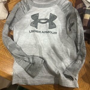 Under Armour Kids Gray and Black Long Sleeve Tee